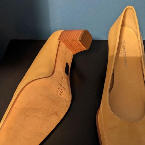 Roberto Capucci Vero Cuoio Tan Beige Leather Pumps 10B - Made in Italy - Picture 5 of 6